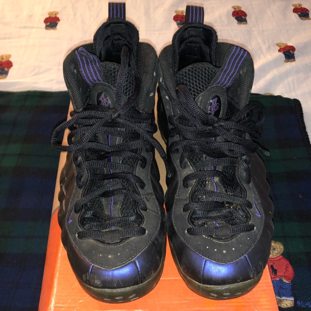 Nike Foamposite Purple size 9